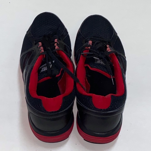 Nike Dual Fusion ST3 Black and Red Shoes Size 10 - Picture 9 of 11